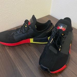 Adidas limited edition NMD R1 V2 Munich